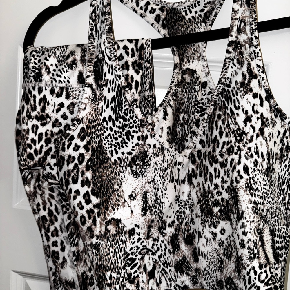 Kensie Leopard Print Workout Set - image 3